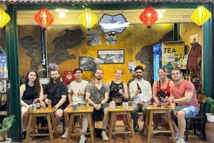 Hanoi: Guided Street Food Tour with Train Street Experience