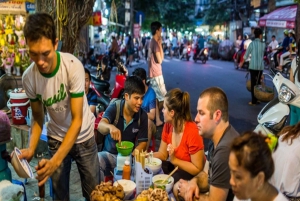 Hanói: Tour guiado de gastronomia de rua com degustações