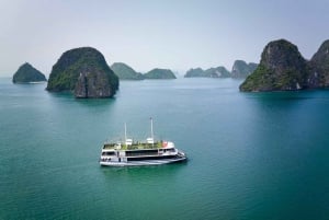 Hanoi: Ha Long Bay & Cat Ba -saari 3 päivän 4 tähden risteilyllä