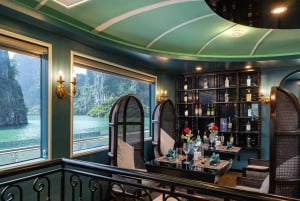 Ханой: дневной круиз Hercules 5* в бухте Халонг, «шведский стол» + джакузи