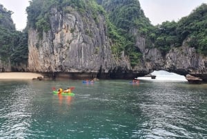 Hanoi: Ha Long Bay Hercules 5* Day Cruise, Buffet + Jacuzzi