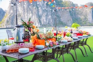 Hanoi: Ha Long Bay Hercules 5* Day Cruise, Buffet + Jacuzzi