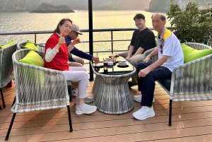 Hanói: Cruzeiro de luxo de um dia na Baía de Ha Long - Caiaque, Titop, Gruta