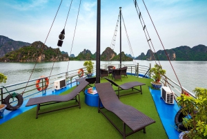Hanoi: Ha Long Cruise with Kayaking, Caves, and Titov Island