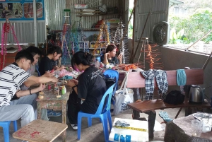 Hanoi: Käsiviuhkakylä ja bambu-sudenkorentokylä & lounas