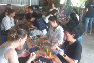 Hanoi: Käsiviuhkakylä ja bambu-sudenkorentokylä & lounas