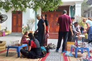 Hanoi: Handfächer-Dorf und Bambuslibellen-Dorf & Mittagessen