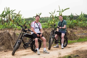 Tour di un giorno in e-bike: patrimonio e vita locale di Hanoi