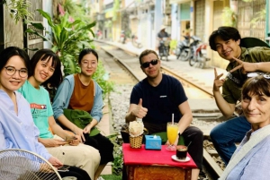 Hanoi: Historic Jeep Tour