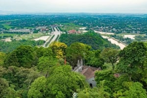 Hanoi: Świątynia Królów Hung lub Wioska Kadzideł i Wioska Kapeluszy