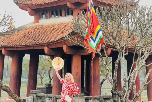 Hanoi Incense Village & Rice Cracker & Trang An Complex Tour