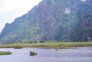 Hanoi Incense Village & Rice Cracker & Trang An Complex Tour