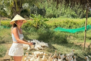 Hanoi Incense Village & Rice Cracker & Trang An Complex Tour