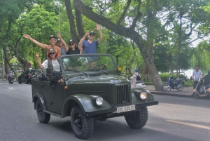 Hanoi: Culture and Sightseeing Tour in Vintage GAZ-69 Jeep
