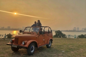 Hanoi: Culture and Sightseeing Tour in Vintage GAZ-69 Jeep