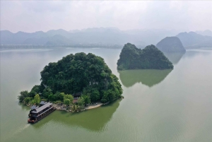 Hanoi Keo Pagoda eller Tam Chuc Den största pagoden i världen