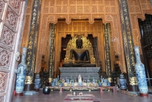 Hanoi Keo Pagoda eller Tam Chuc Den största pagoden i världen