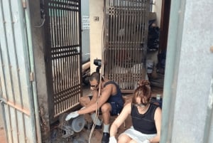 Hanoi Knife Making Traditional Workshop