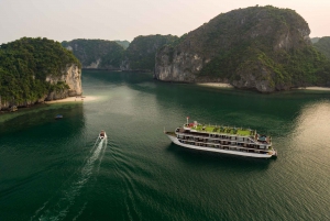Hanoi: Lan Ha Bay 2-Day Luxury Cruise With Kayaking
