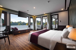 Hanoi: Lan Ha Bay 2-Day Luxury Cruise With Kayaking