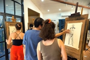 Hanoi: Life Drawing Class with Art Tutor Hanoi