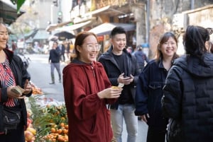 Hanói: ¡Juego en el mercado local y experiencia culinaria en equipo!