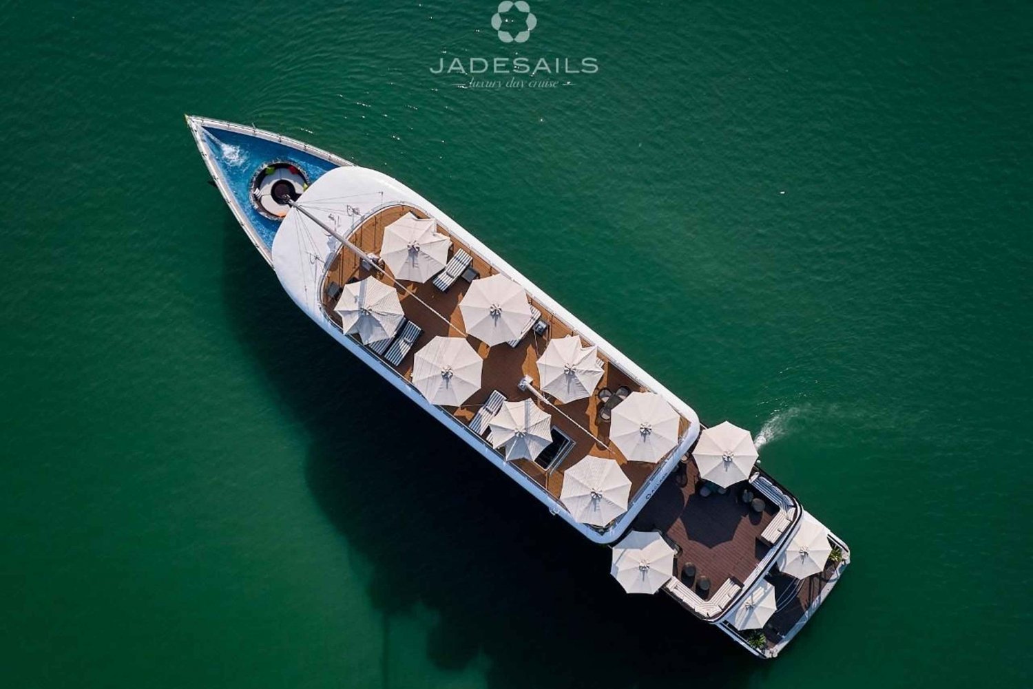 Hanoi: Luxury Lan Ha Bay Jade Sails Cruise with Buffet Lunch