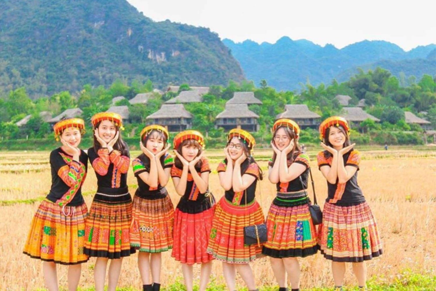 Hanoi: Valle de Mai Chau 2D1N con ciclismo y masaje de pies