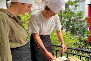 Cuisine Maya de Hanoi : Cours de cuisine traditionnelle et visite du marché