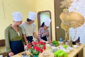 Cozinha Maya de Hanói: Aula de cozinha tradicional e visita ao mercado