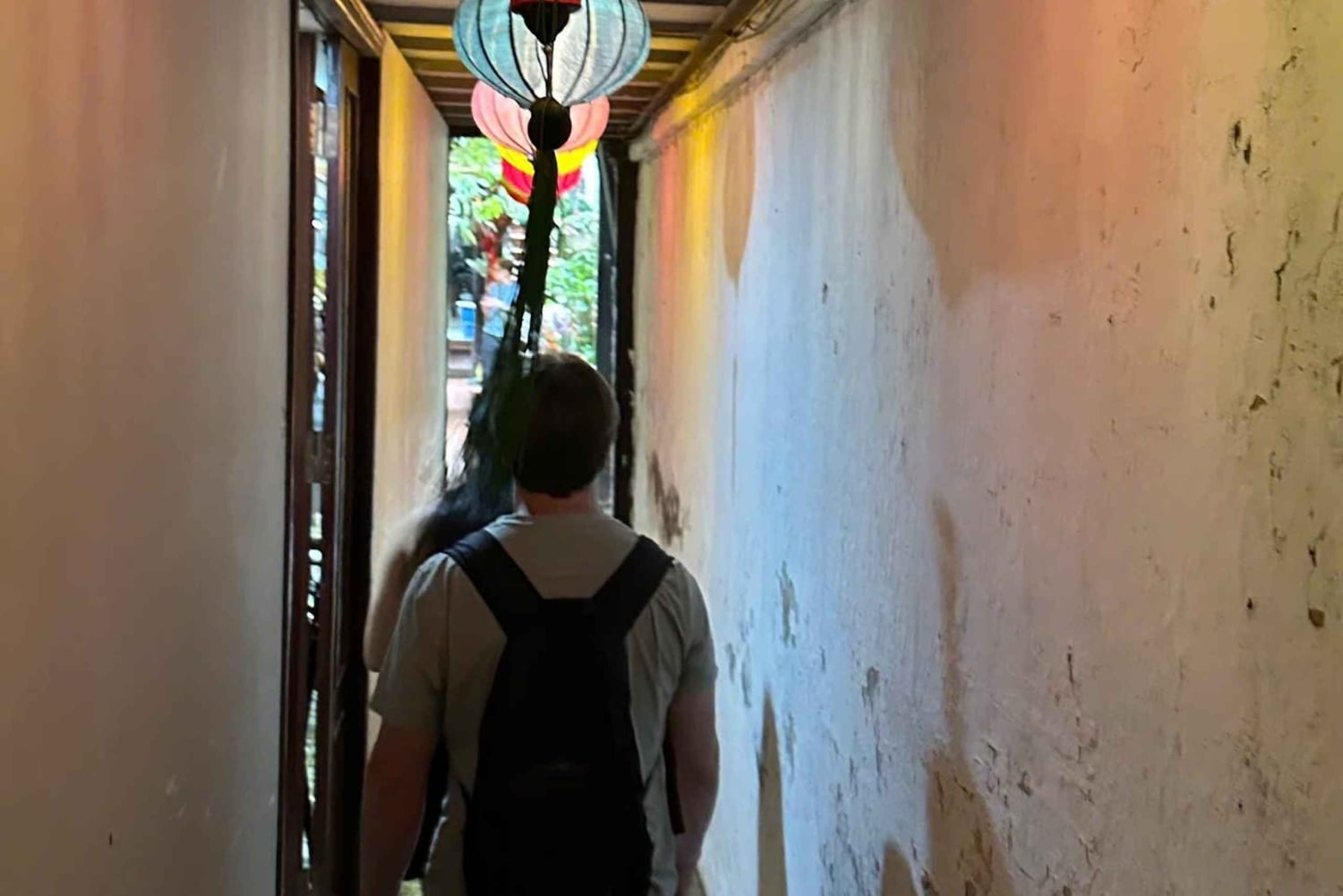 Hanoi: Ochtendwandeling met marktbezoek en koffie op het dak