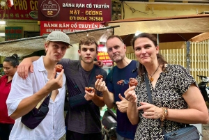 Hanoi: Ochtendwandeling met marktbezoek en koffie op het dak
