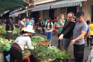 Hanoi: Ochtendwandeling met marktbezoek en koffie op het dak