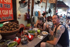 Hanoi: Ochtendwandeling met marktbezoek en koffie op het dak