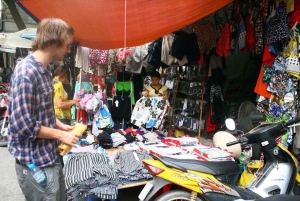 Hanoi: Ochtendwandeling met marktbezoek en koffie op het dak