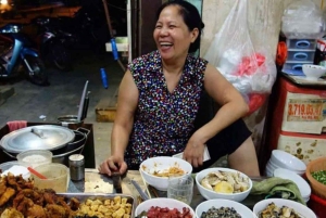 Hanoi: Ochtendwandeling met marktbezoek en koffie op het dak