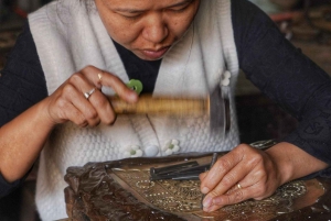 Hanoi: Ngu Xa Bronze Casting Village Guided Tour