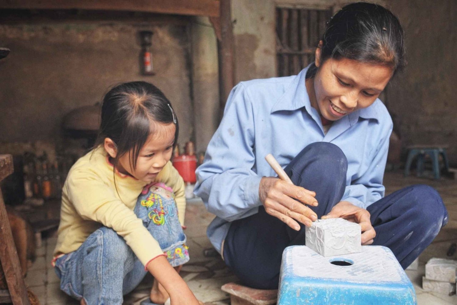 Hanoi: Nhan Hienin kiviveistos- ja suitsukekylä