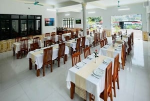 Hanoi/Ninh Binh: 1-Day Tam Coc/Trang An, Hoa Lu & Mua Caves