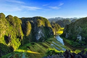 Hanoi/Ninh Binh: 1-Day Tam Coc/Trang An, Hoa Lu & Mua Caves