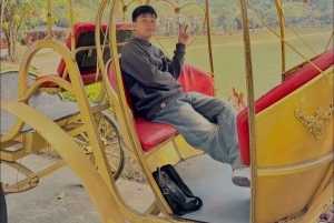 Hanoi: Ninh Binh Am Tien-grottan eller Trang An, Mua-grottan och Hoa Lu