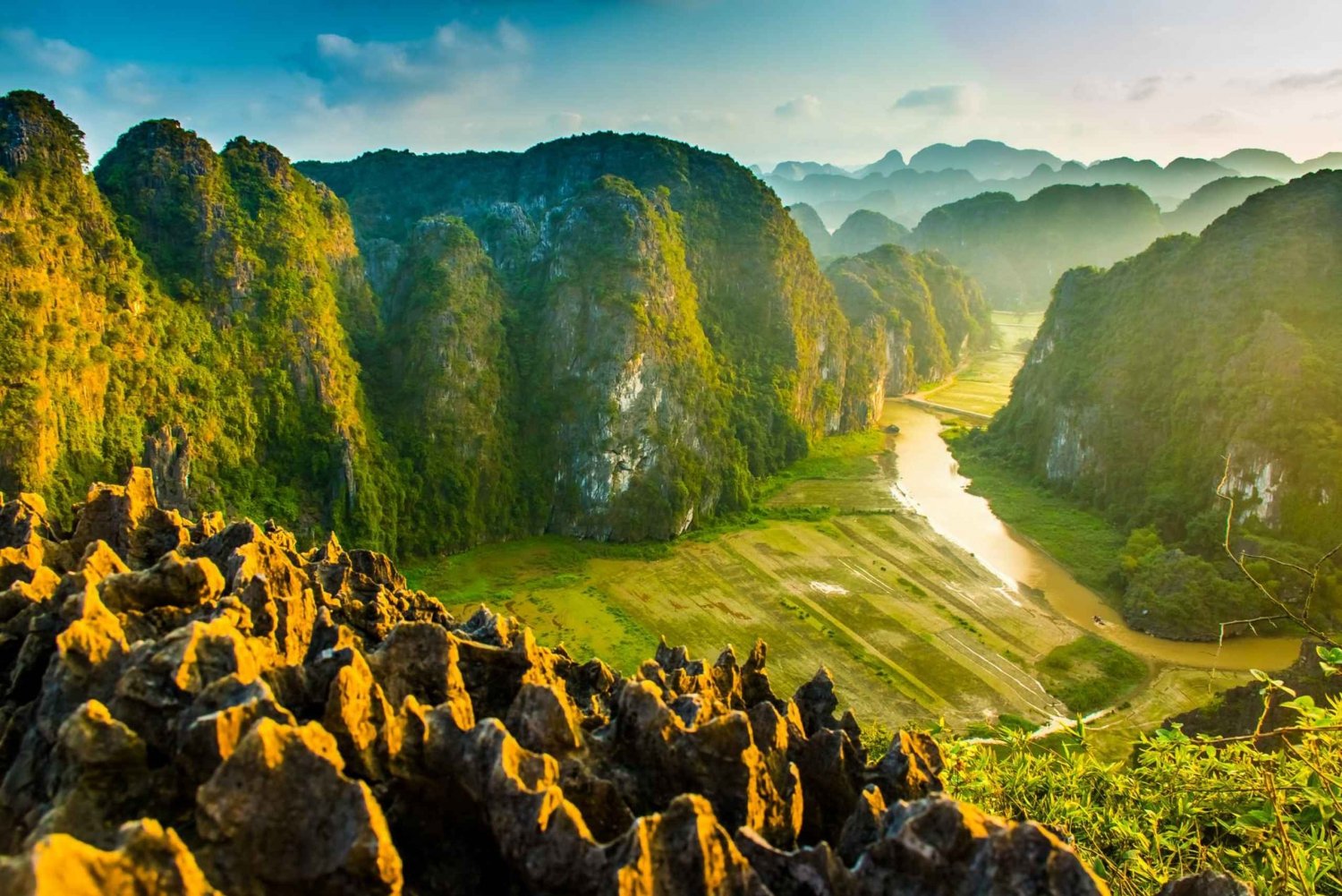 Hanoi: Ninh Binh Tagestour - Trang An, Mua Höhlen, Bai Dinh