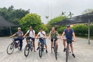 Hanoi: Ninh Binh og Halong Bay – 2 dage, 1 nat i bungalow