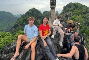 Hanoi: Ninh Binh og Halong Bay – 2 dage, 1 nat i bungalow