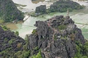 Hanoi: Ninh Binh Hoa Lu, Trang An Boat Ride, Mua Cave Tour
