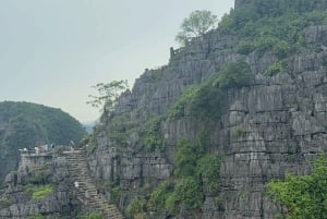 Hanoi: Ninh Binh Hoa Lu, Trang An Boat Ride, Mua Cave Tour