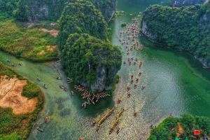 Hanoi: Ninh Binh Ui Valley or Trang An & Mua Caves & Hoa Lu