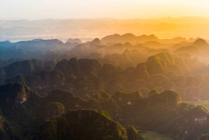 Hanoi: Ninh Binh Ui Valley or Trang An & Mua Caves & Hoa Lu