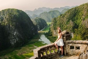 Hanoi: Ninh Binh UNESCO & Sapa Trekking 3-Day Tour by Train