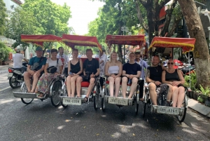 Hanoi: Old Quarter Trishaw Cyclo Tour